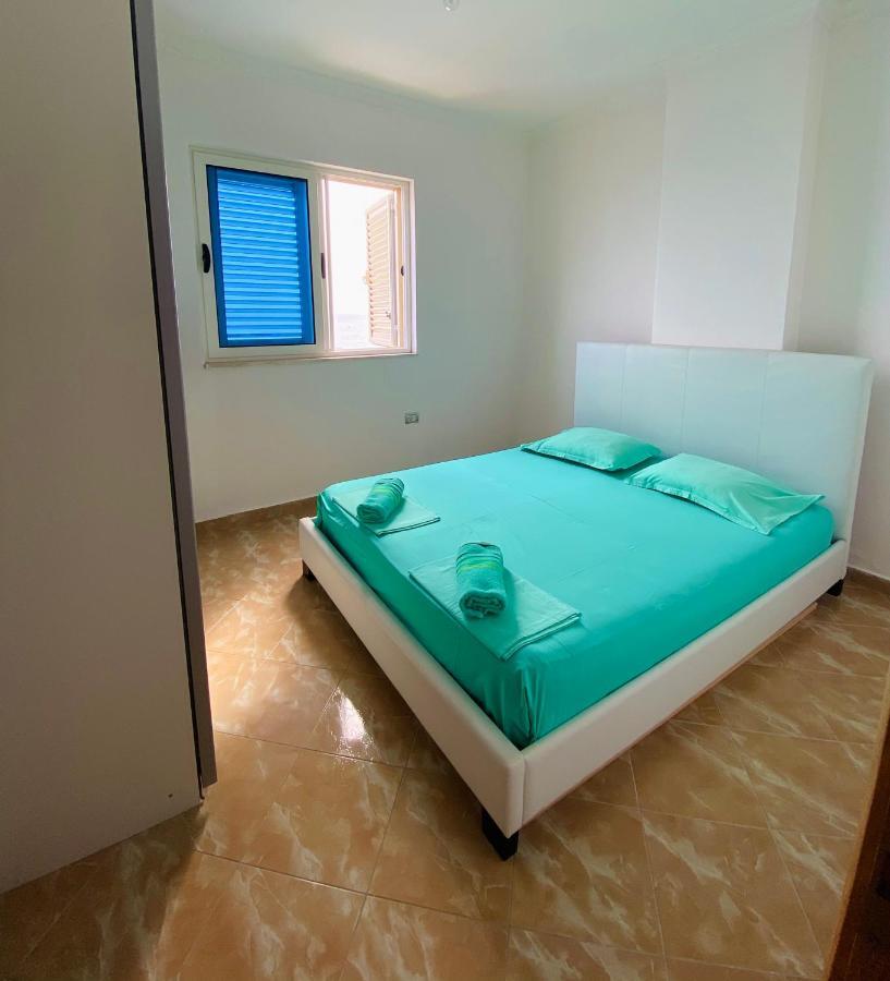 Star Apartments Durrës Buitenkant foto