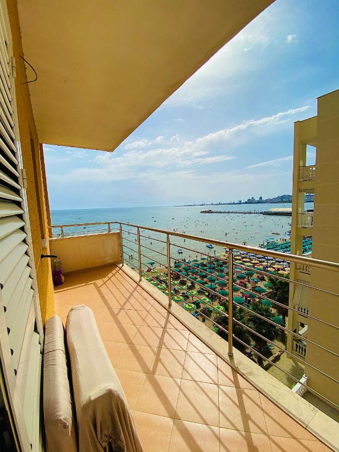 Star Apartments Durrës Buitenkant foto