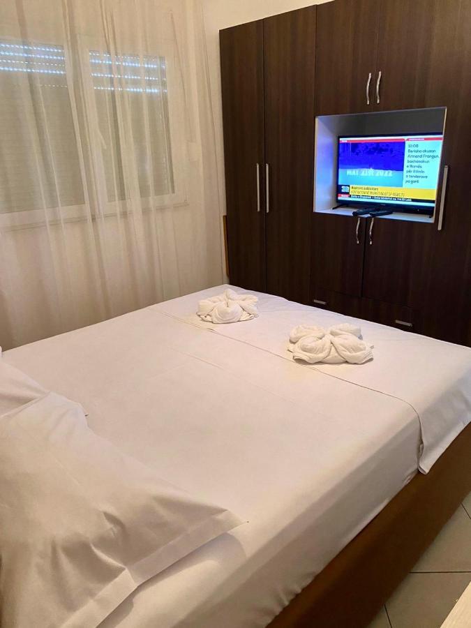 Star Apartments Durrës Buitenkant foto