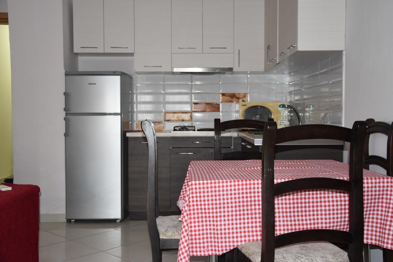 Star Apartments Durrës Buitenkant foto