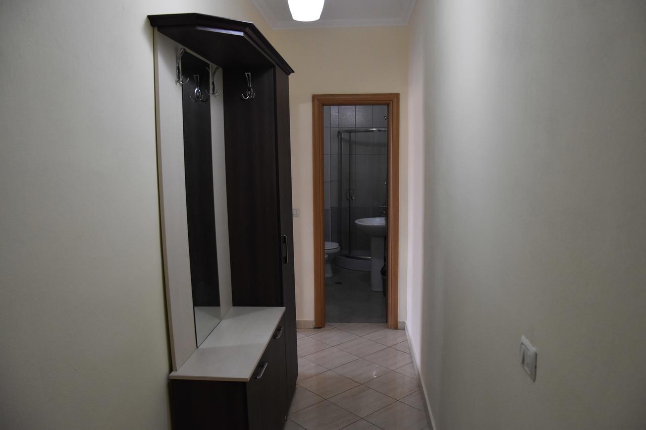 Star Apartments Durrës Buitenkant foto
