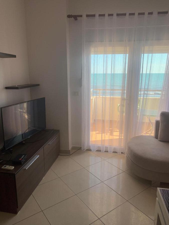 Star Apartments Durrës Buitenkant foto
